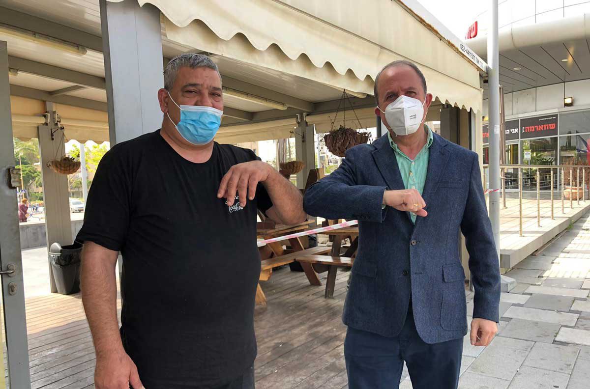 כשלסרי פגש את כרמי