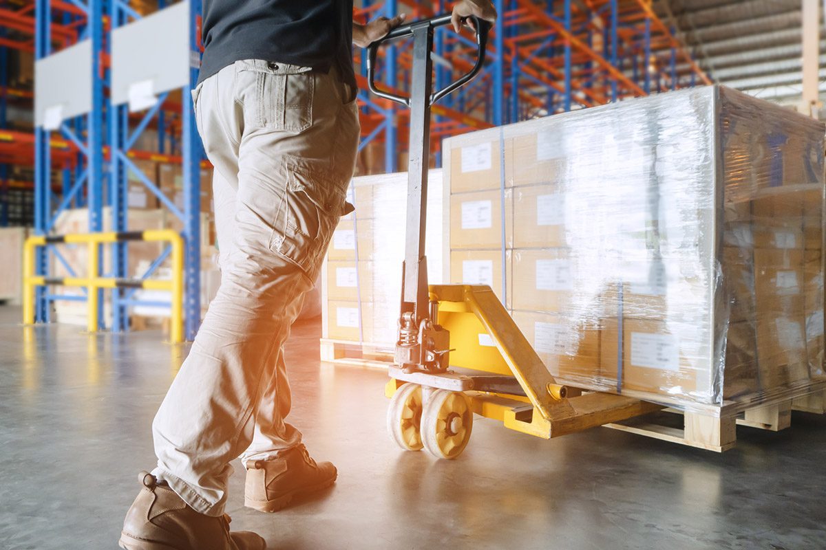 מיליון ו-200 אלף ₪ לנהג משאית  שמלגזה עלתה על רגלו באשדוד