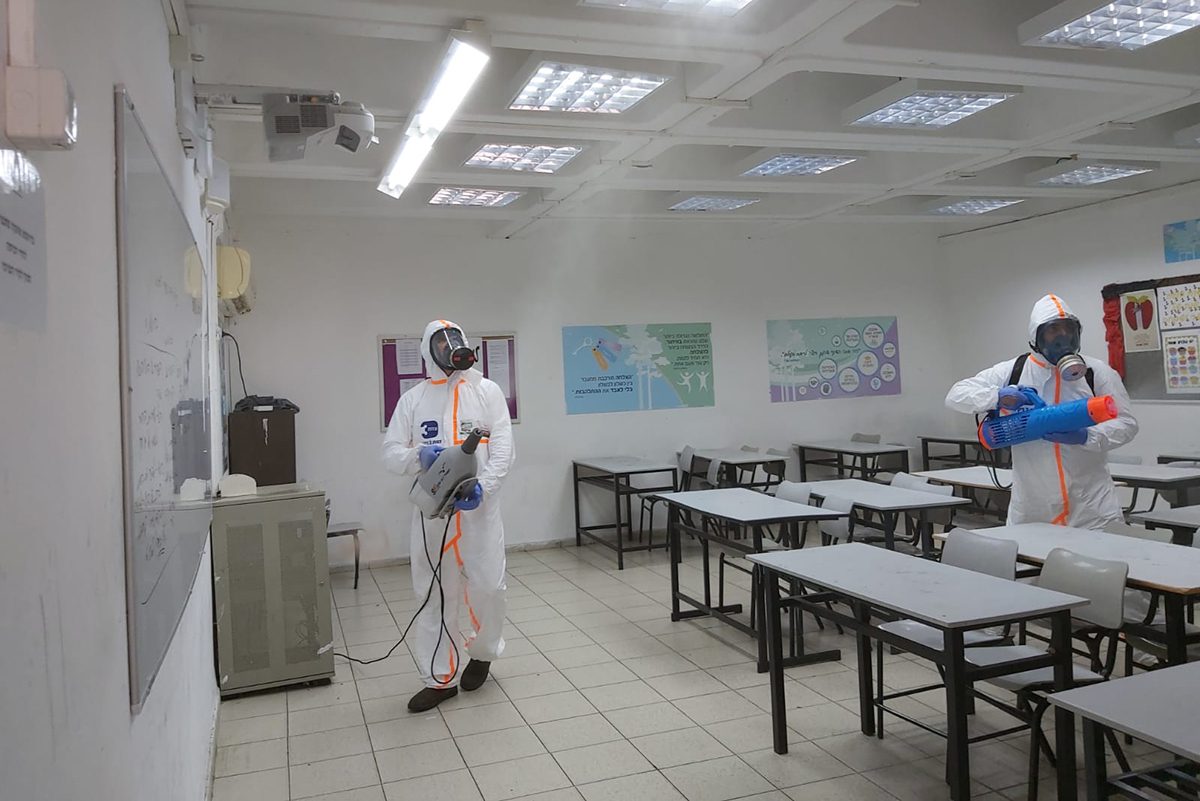 ביצוע החיטוי הפך לחלק בלתי נפרד משגרת הקורונה