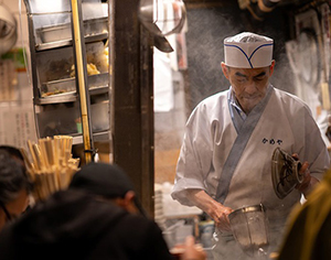 ביטוח עובדים זרים - חובה לבטח את כל העובדים
