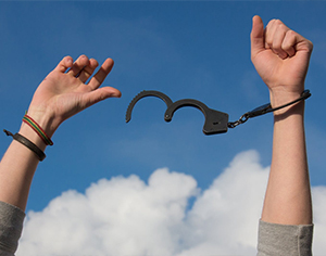 מחיקת רישום פלילי: כי לכל אחד (כמעט) מגיעה הזדמנות שנייה