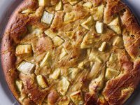 עוגת תפוח בדבש - אפשר להכין עם הילדים!