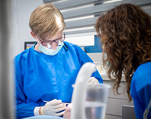 איך טיפולי אסתטיקה דנטלית משפרים את אורח חייך?