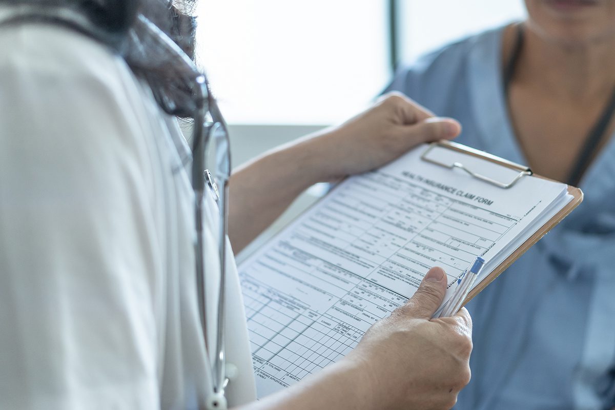 תביעה נגד אסותא אשדוד: הרופאים הסתירו מהמטופלת שהיא התעוורה