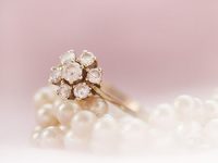 התאמת מידות של תכשיטים בעת קניית אונליין