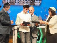 חתן חידון התנ''ך הארצי לנוער: עמית אלגזר ממקיף יא' באשדוד