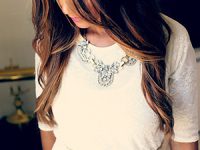 איך לבחור שרשרת שתתאים לבגד?