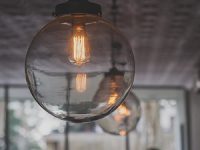 האם אפשר לקנות גופי תאורה אונליין?