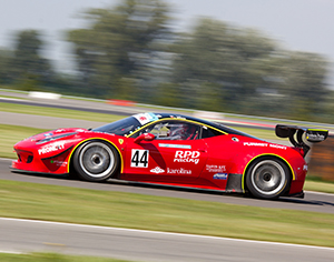 בדרך אל האושר- מירוצי מכוניות כתחביב חדש