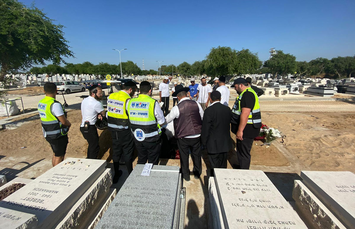 אישה ערירית כבת 94 שנפטרה זכתה למנין מתנדבי זק״א