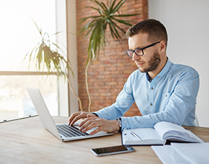 אלי רחמין - את איש המקצוע הזה אתם צריכים בזמן תקלה בסביבה הממוחשבת שלכם!