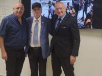 שגריר רומניה: העם הרומני איתכם!