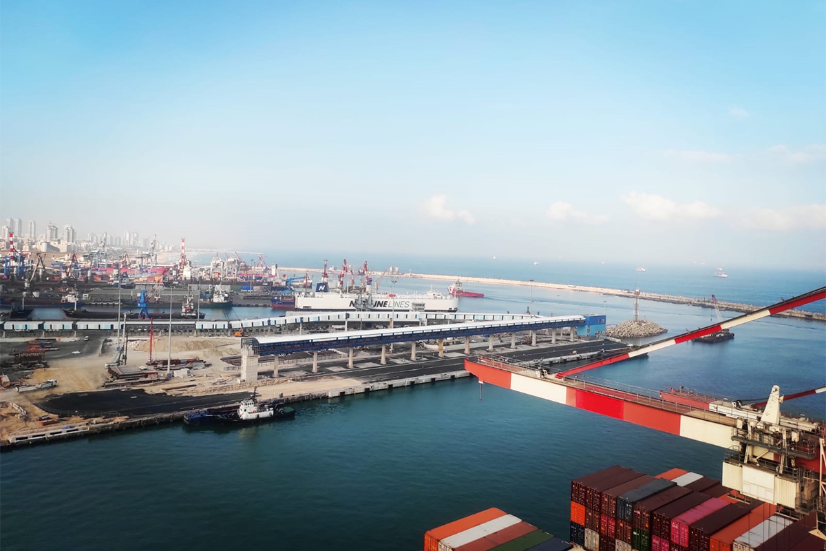 למעלה מ-300 עובדים מתנדבים באופן קבוע בנמל אשדוד