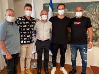 אימפריית השחייה האשדודית בדרך לטוקיו