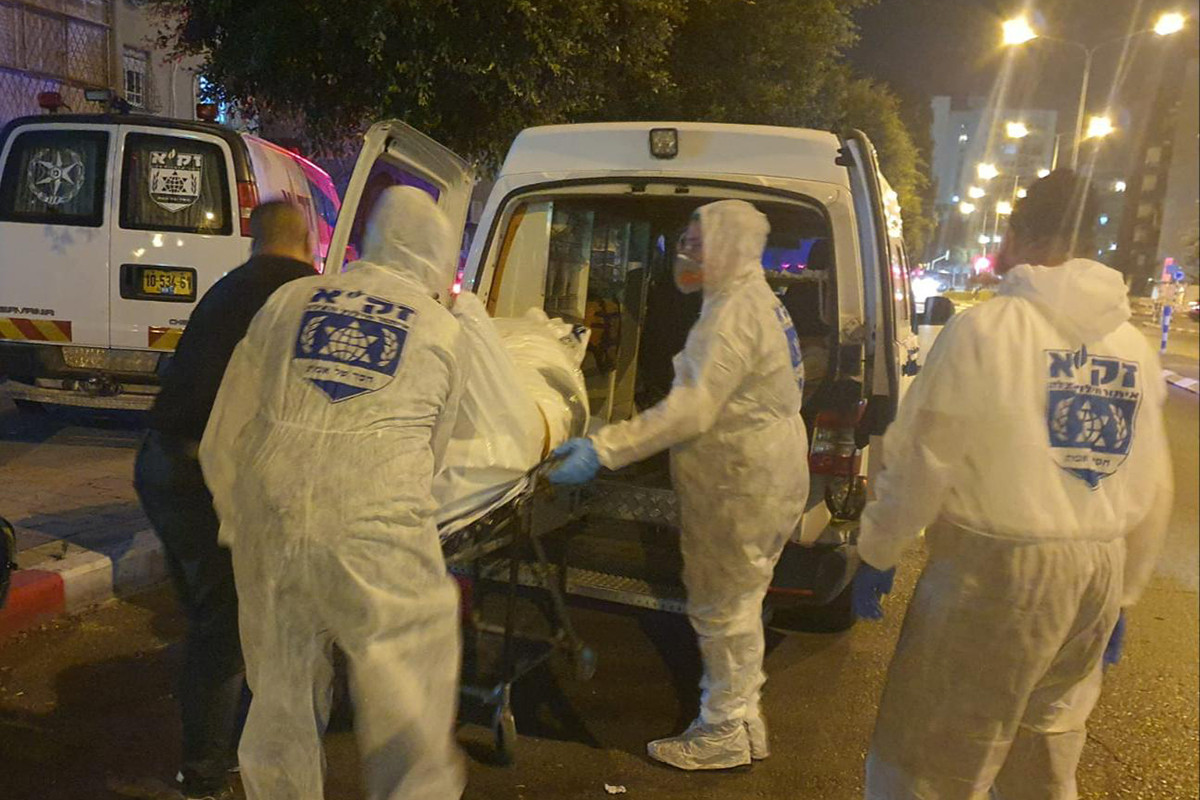 מקרה מזעזע: גבר בן 43 נמצא אמש מוטל בביתו באשדוד ללא רוח חיים, במצב ריקבון קשה.