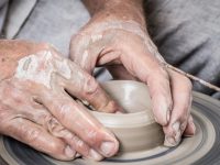 רוצים להקים סדנת עבודה בבית? ככה תעשו את זה נכון.