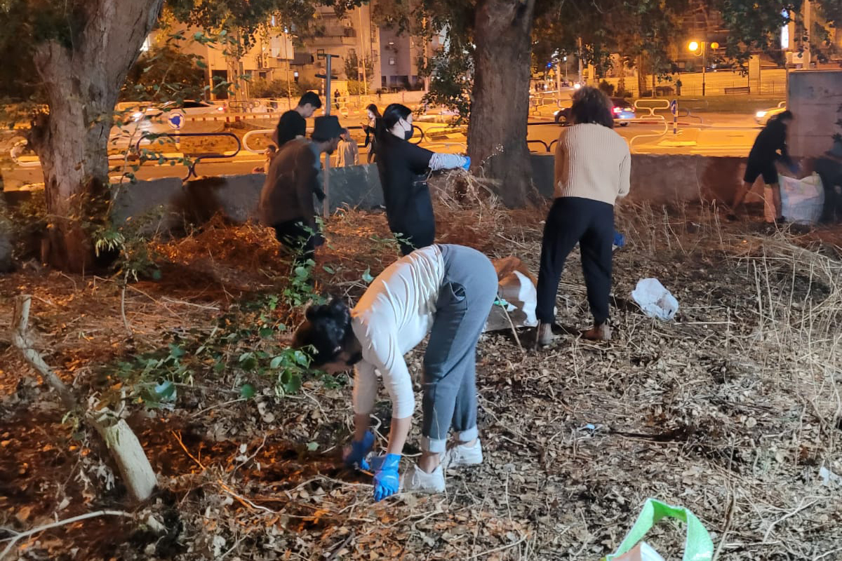 עושים שכונה מאירים את רחוב הרותם