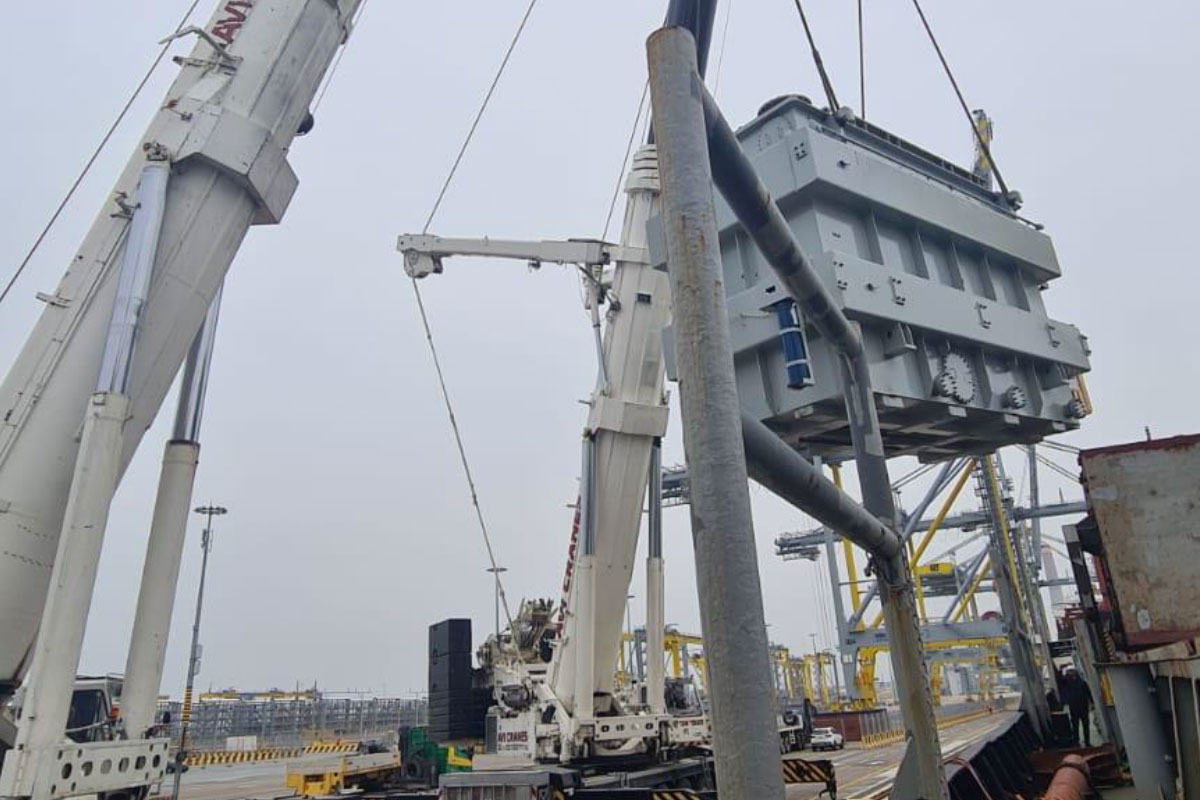 היסטוריה בעיר הנמל... מטען ראשון נפרק בנמל הדרום הפרטי