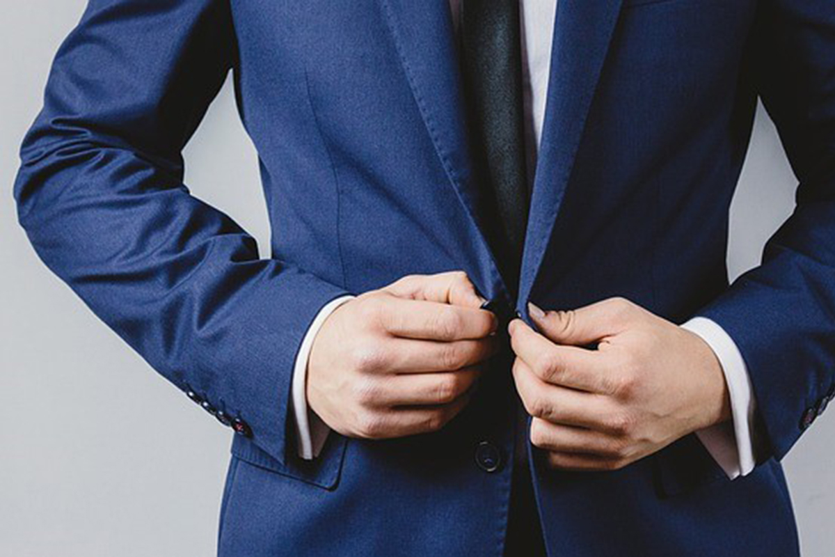 עסקאות מקרקעין עושים רק בליווי עורך דין