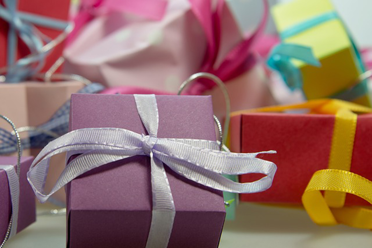 מדוע כל כך כדאי לתת מתנות לראש השנה לעובדים?