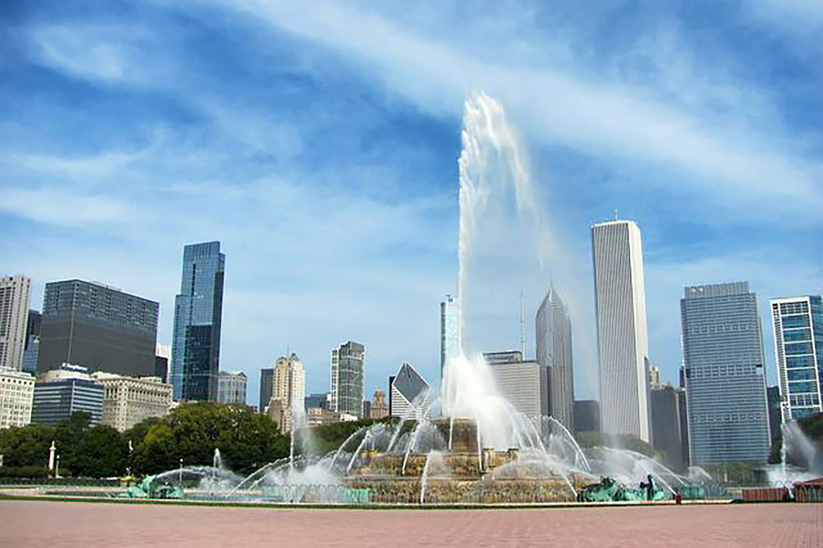 הופכים את העולם ליפה יותר עם מזרקות מים