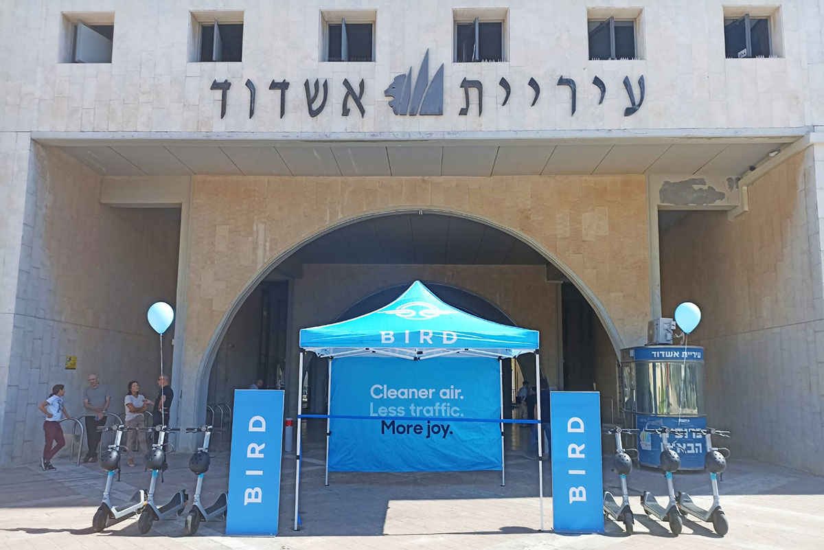 BIRD שוברת את השוק - רכיבת קורקינט ב-5 שקלים