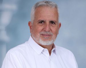 בעקבות פניות תושבים: משאיות האשפה הועתקו מאזור בית העלמין הצבאי