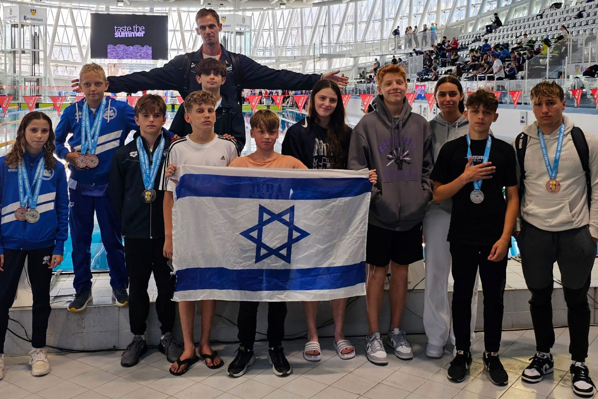9 מדליות שחיה למכבי אשדוד בתחרות בינלאומית בבולגריה