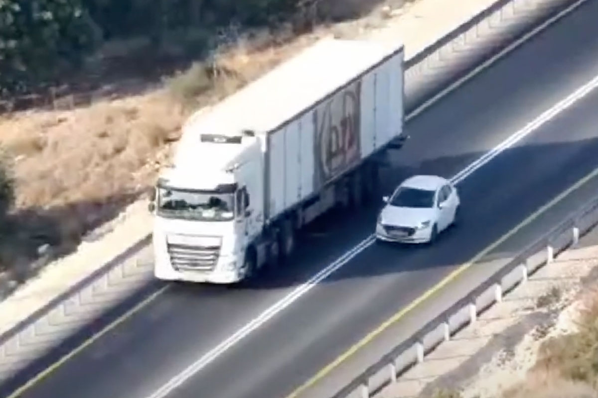 נהגים, תתחילו להסתכל גם למעלה