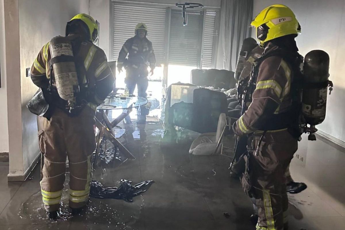 שריפה פרצה בדירה באשדוד – לוחמי האש מנעו אסון