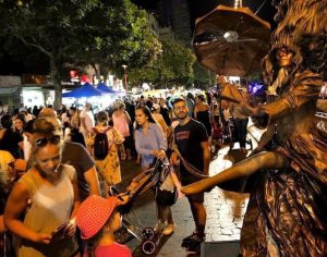 סוגרים את הקיץ: ערב אחרון של חגיגה במדרחוב רוגוזין