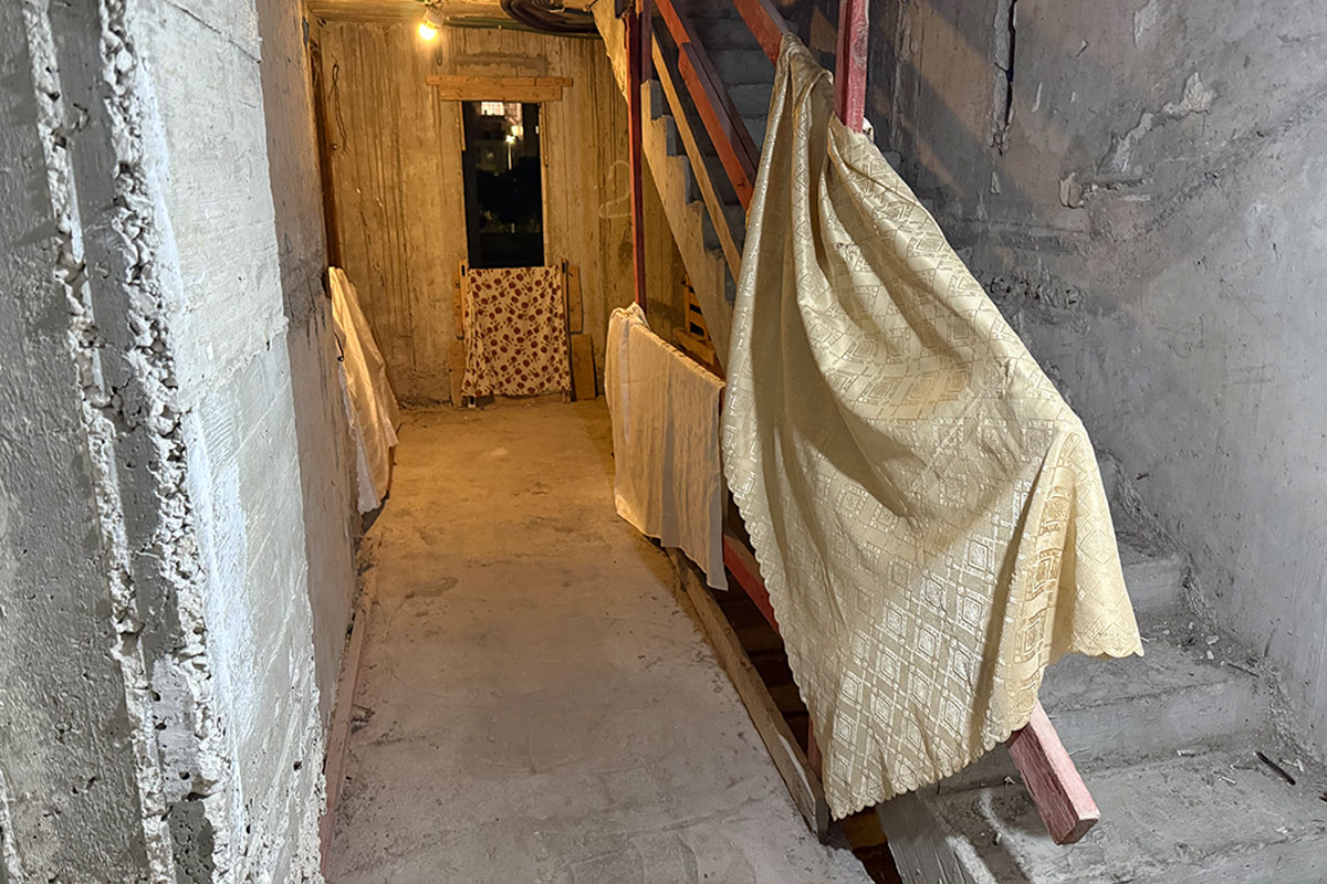 וידאו קשה לצפייה: רח׳ הרותם 8, איך חיים שם ב-2025