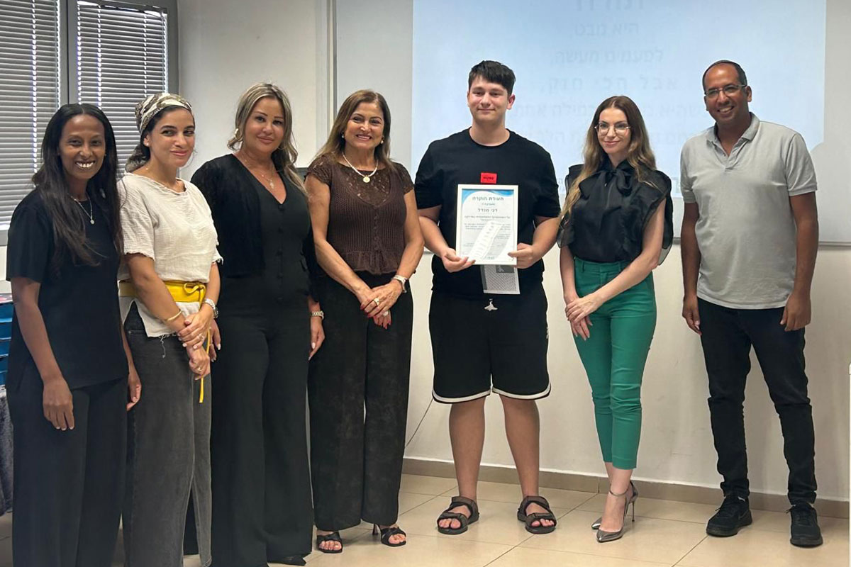 תכנית תעסוקת קיץ: יוטיוברים צעירים