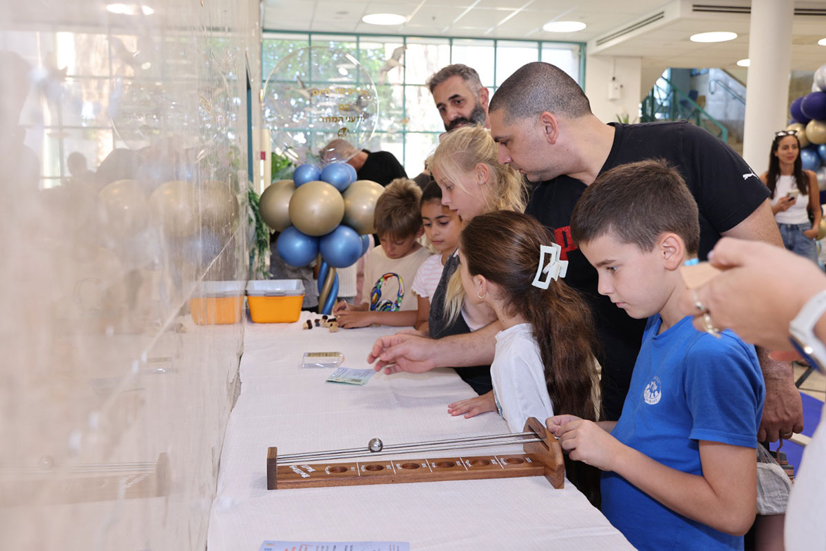 מסלולי המצוינות במדעים של תלמידי א'-ו'