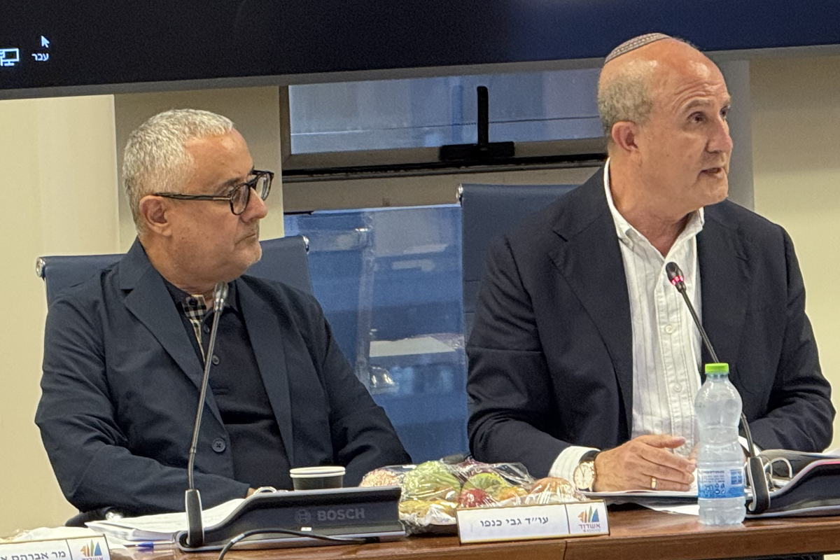 היא חוזרת מפגרת הקיץ... ברביעי!