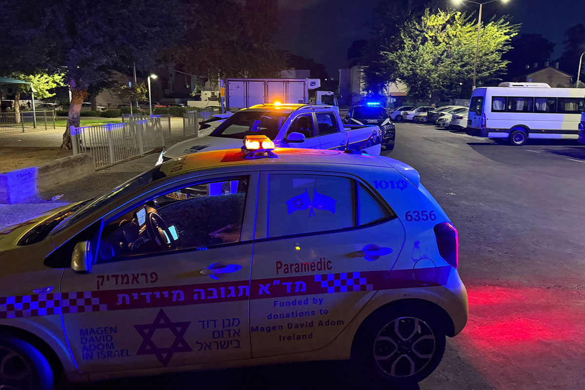 גבר בן 35 נמצא ללא רוח חיים סמוך לשוק ב’ – על גופו סימני אלימות קשים