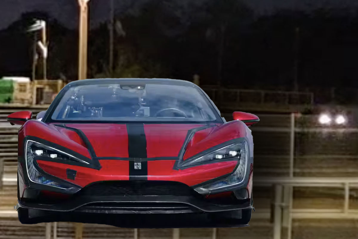 תיעוד וידאו: צפו בחניון הרכבת הופך למסלול מירוצים פיראטיים