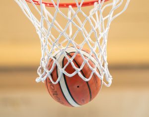 ליגת התיכונים - ההצגה הכי טובה בעיר