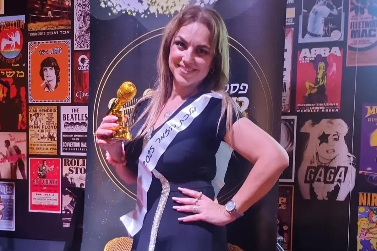 תמי אילנה בכור מאשדוד זכתה במקום הראשון בתחרות הזמר העברי "כינור דוד"