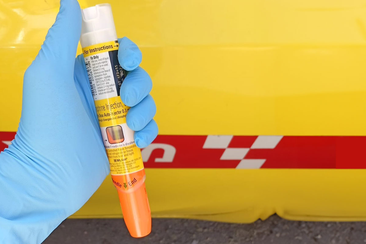 חייה של בת 27 ניצלו