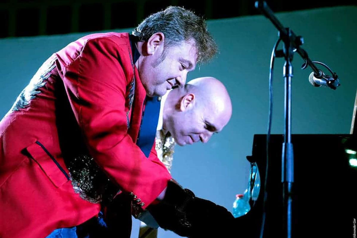 CLASSICAL JAZZ - שני וירטואוזים על במה אחת.