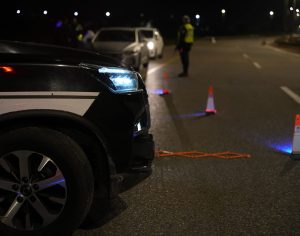 סוכל ניסיון לפגיעה פלילית באשדוד: מטען חבלה הוצמד לרכב ונוטרל ללא נפגעים