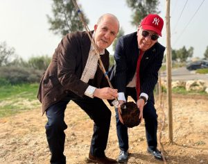 כרם ראשון ניטע במצודת ים עם זני ענבים עתיקים