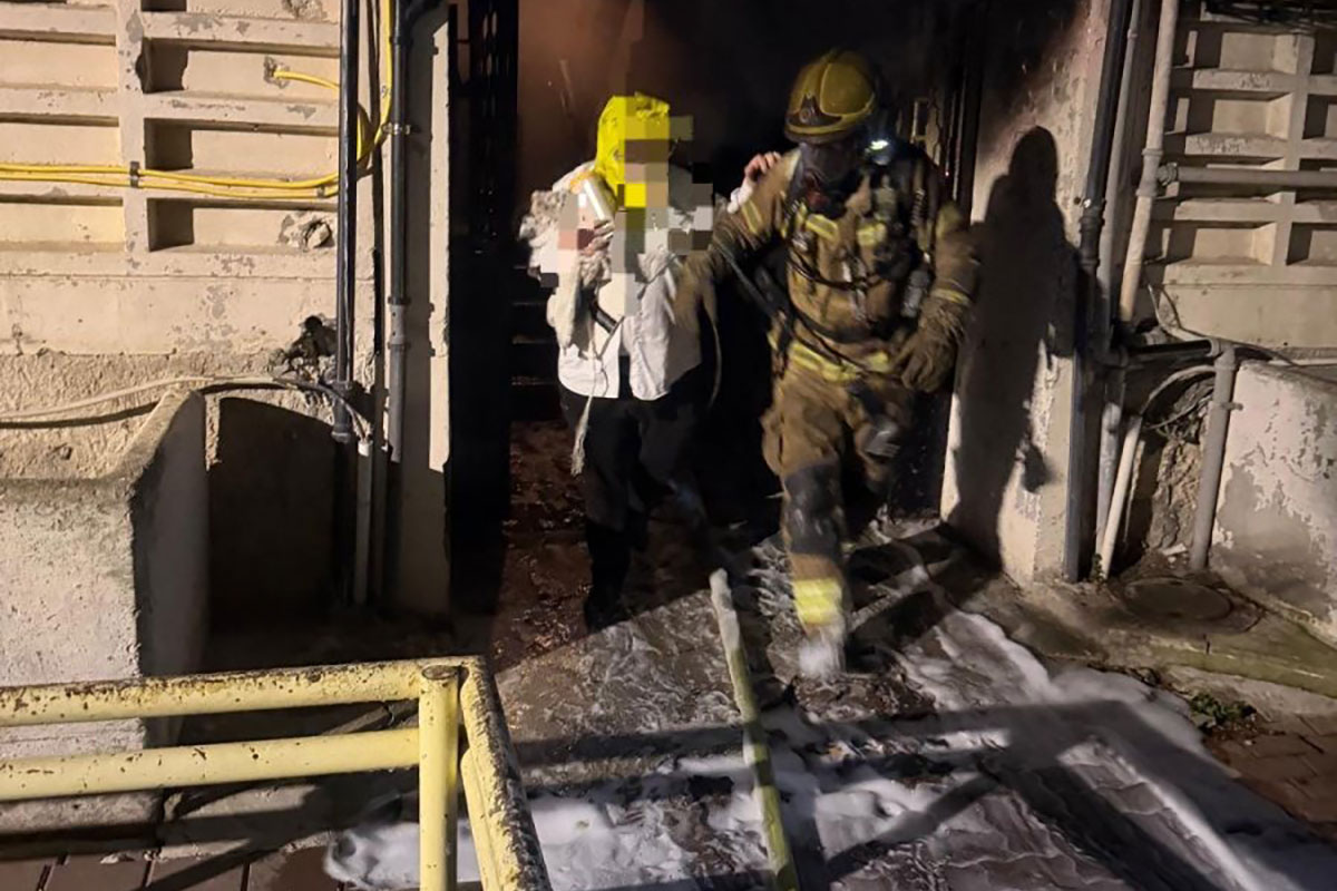 אשדוד: פיצוץ ושריפה במקלט בניין מגורים, כ 20 נפגעים משאיפת עשן