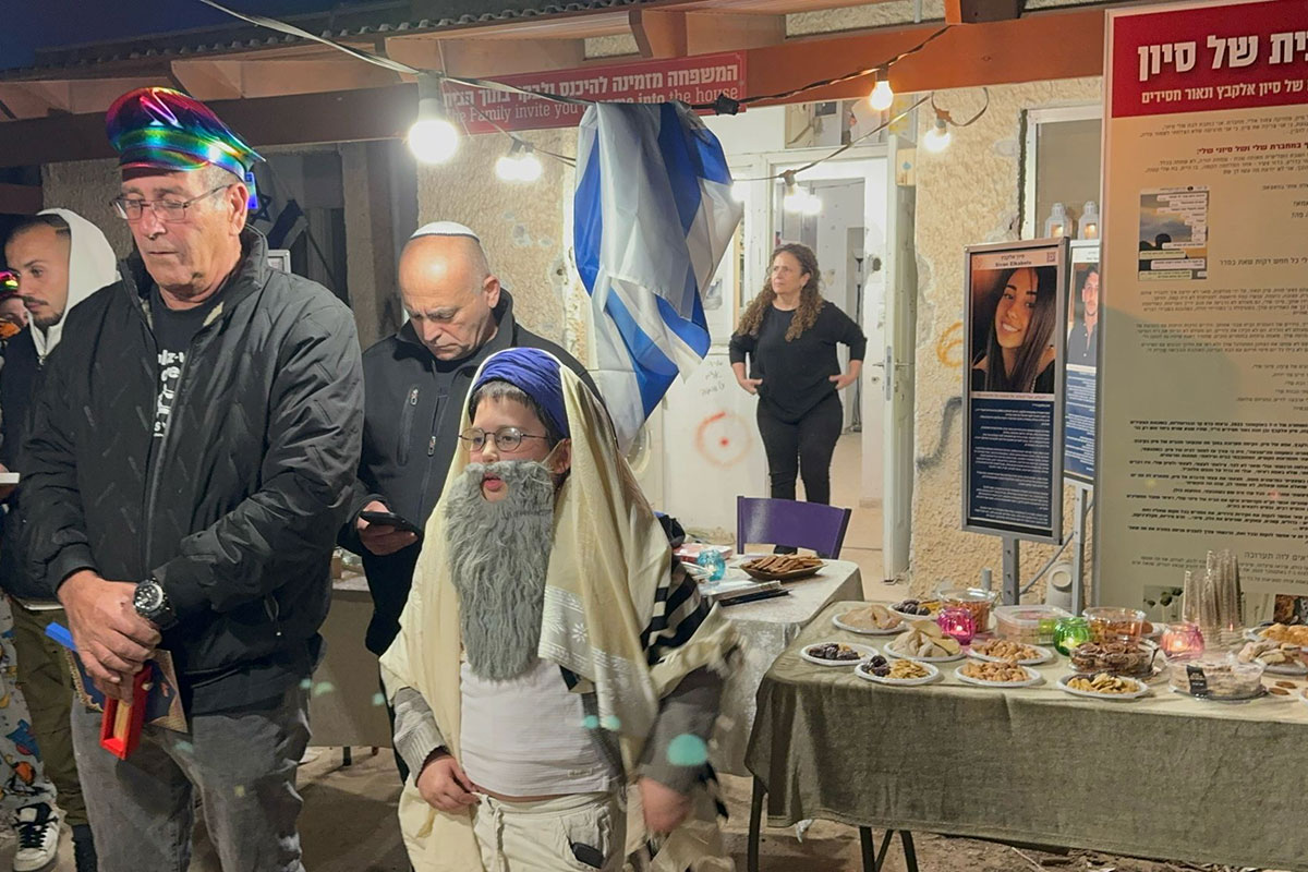 שנה שלישית ברציפות: קריאת המגילה בבית של סיון אלקבץ הי״ד