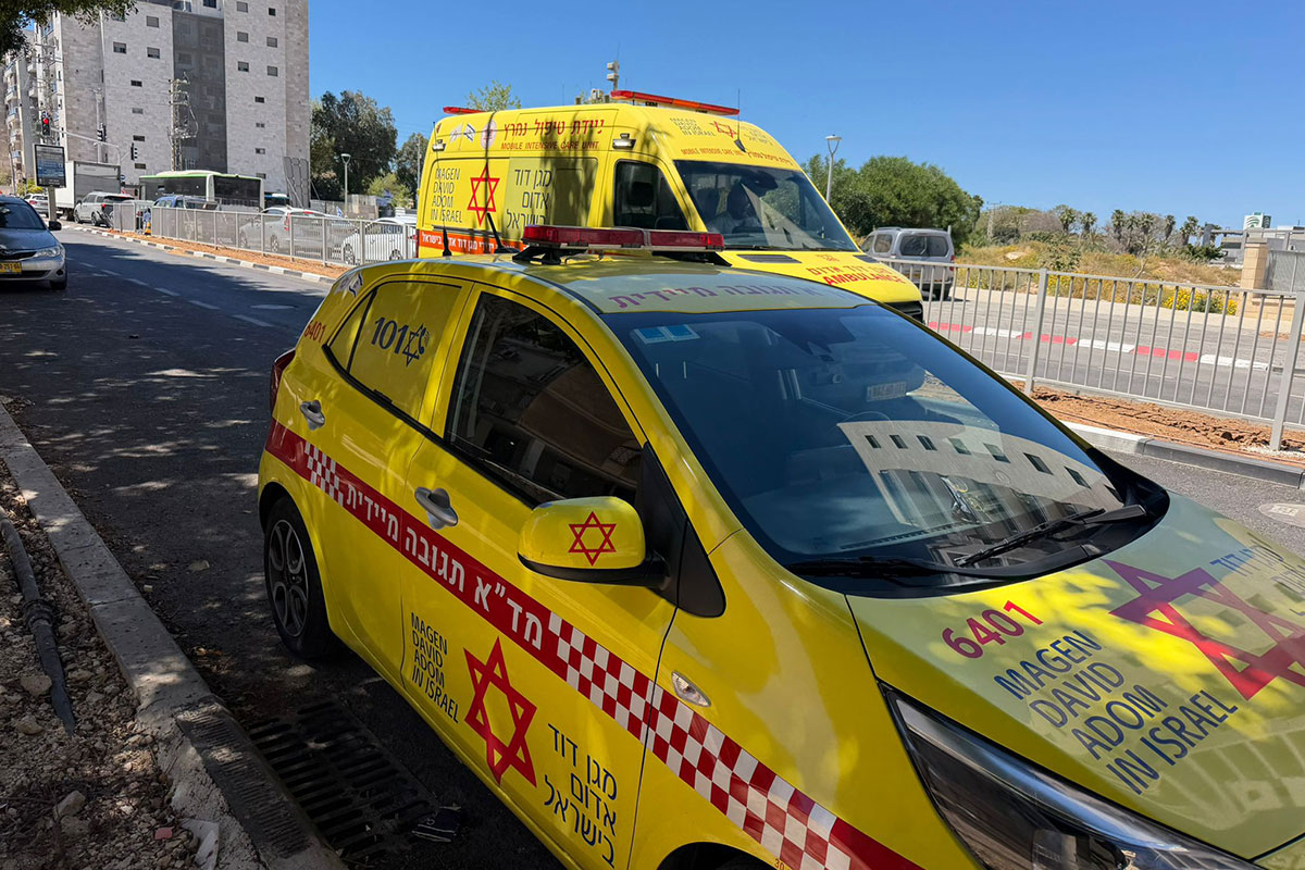 אשדוד: אישה בת 65 התמוטטה בביתה, ליבה שב לפעום לאחר פעולות החייאה