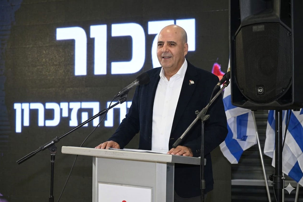 יו”ר יד לבנים אשדוד, שלומי בן עזרי: “הזיכרון מחייב אותנו לשמור על הארץ ולחזק את ערכי הנתינה, ההוקרה והאחדות”