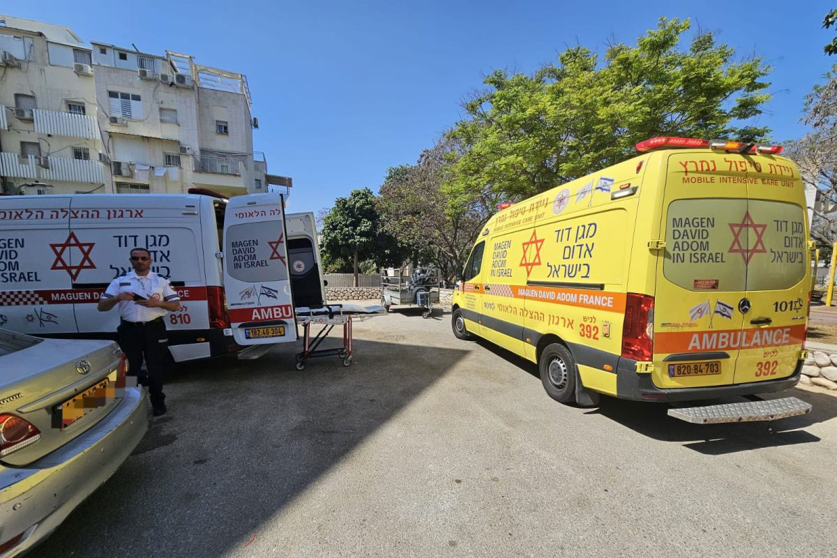 פועל נפצע באורח קשה בתאונת עבודה באשדוד