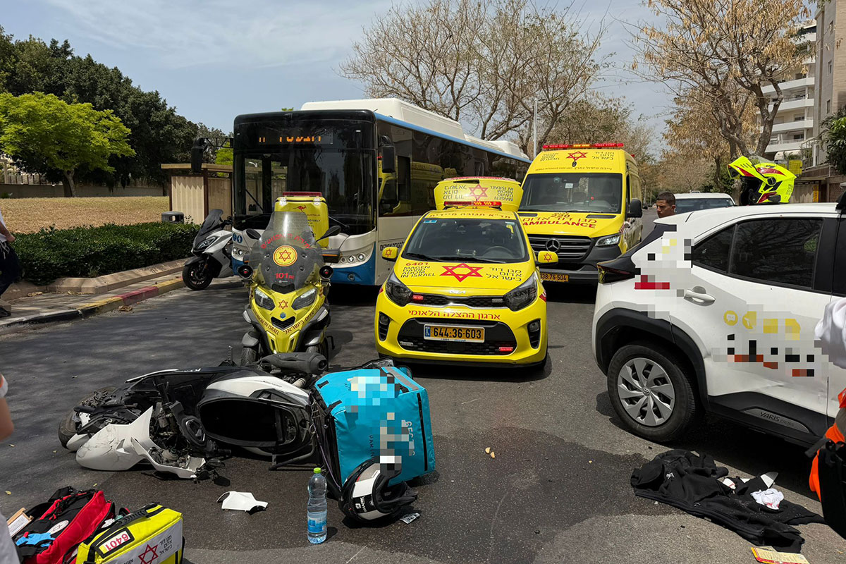 אשדוד: רוכב קטנוע בן 23 נפצע בינוני בתאונת דרכים