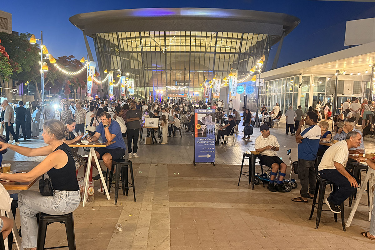 שבוע אחד בשנה? כיכר המשכן לאמנויות הבמה ראויה להרבה יותר